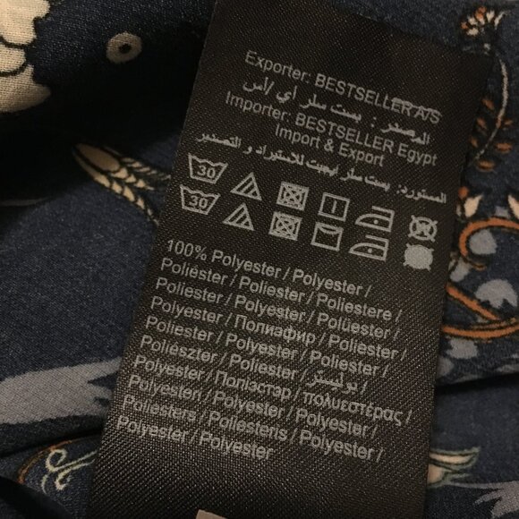 Vero Moda Floral Print Keyhole Sleeveless Blouse - Picture 10 of 14